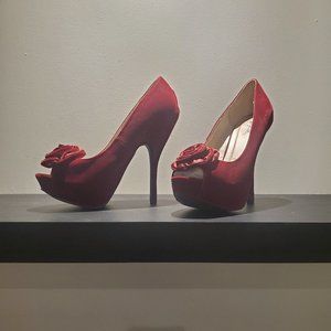 Red rose platform heels